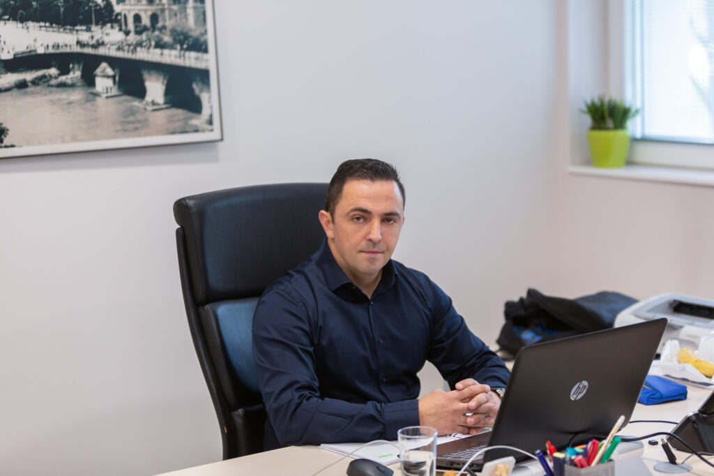 Ако културата не создава чувство на припадност, ни најдобрите системи нема да ја задржат мотивацијата-Интервју со Александар Арсовски, Corporate HR Director во Sport Life Holding